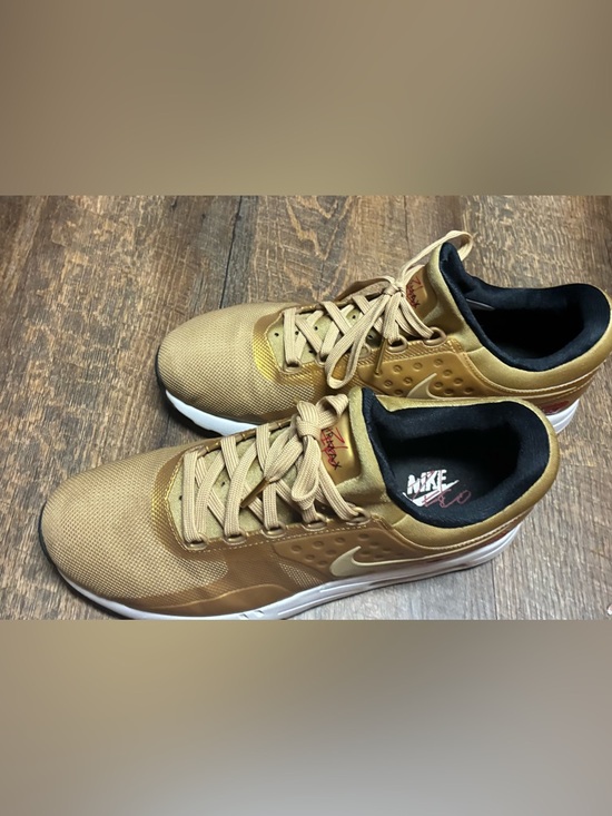 Nike Air Max Zero QS \'Metallic Gold main image 12